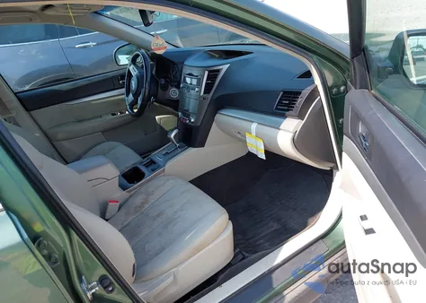 2011 Subaru Outback 2.5I Premium from USA, damaged, VIN 4S4BRBCC8B3428413